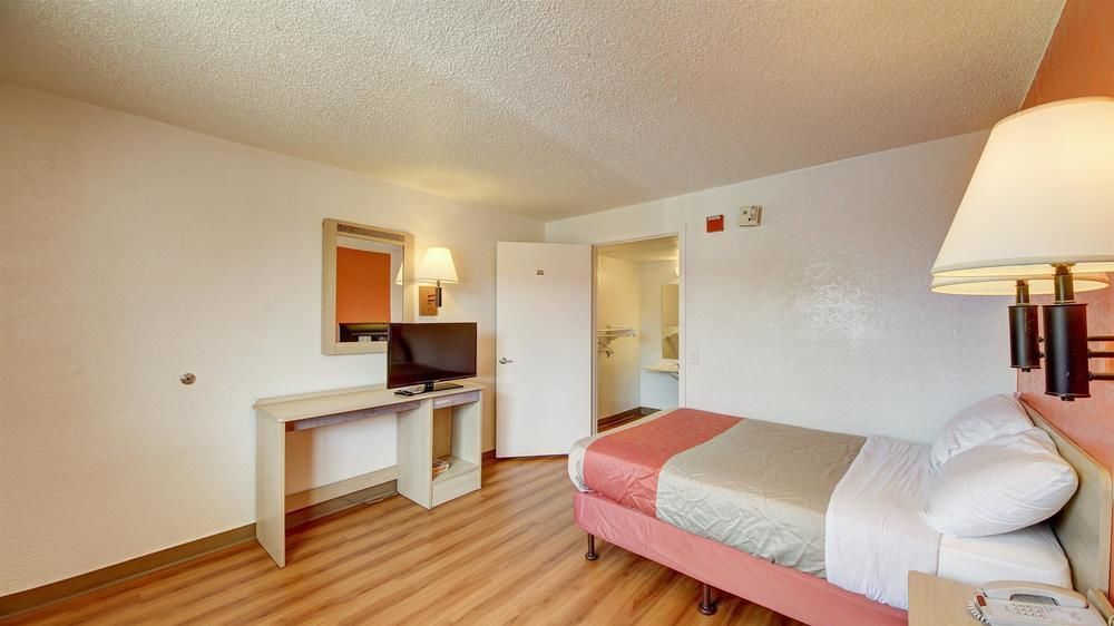 Red Roof Inn San Antonio Northeast - Rittiman Rd Екстериор снимка