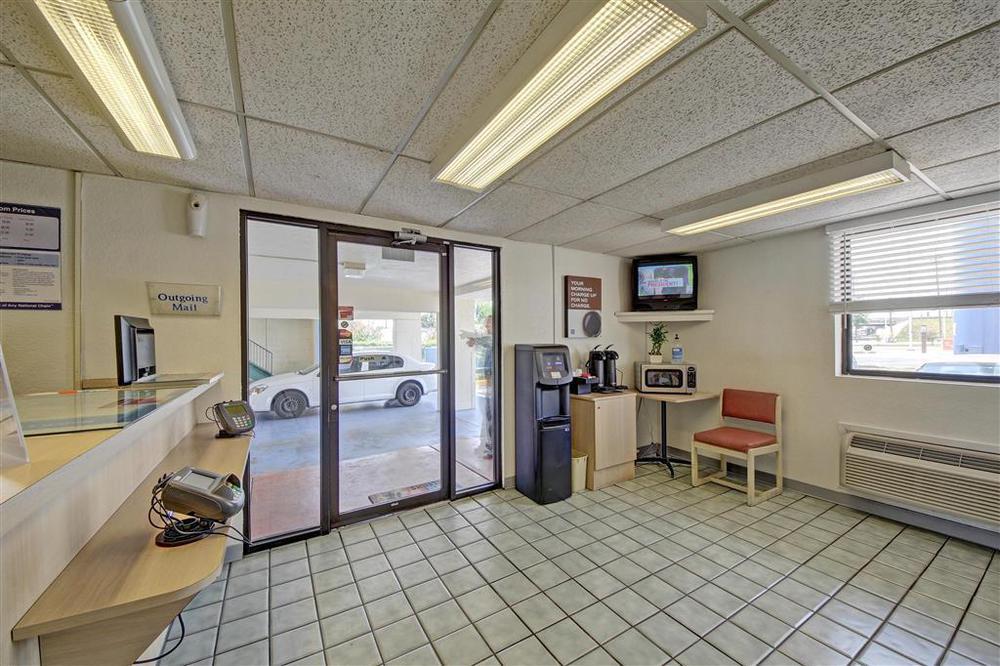 Red Roof Inn San Antonio Northeast - Rittiman Rd Интериор снимка